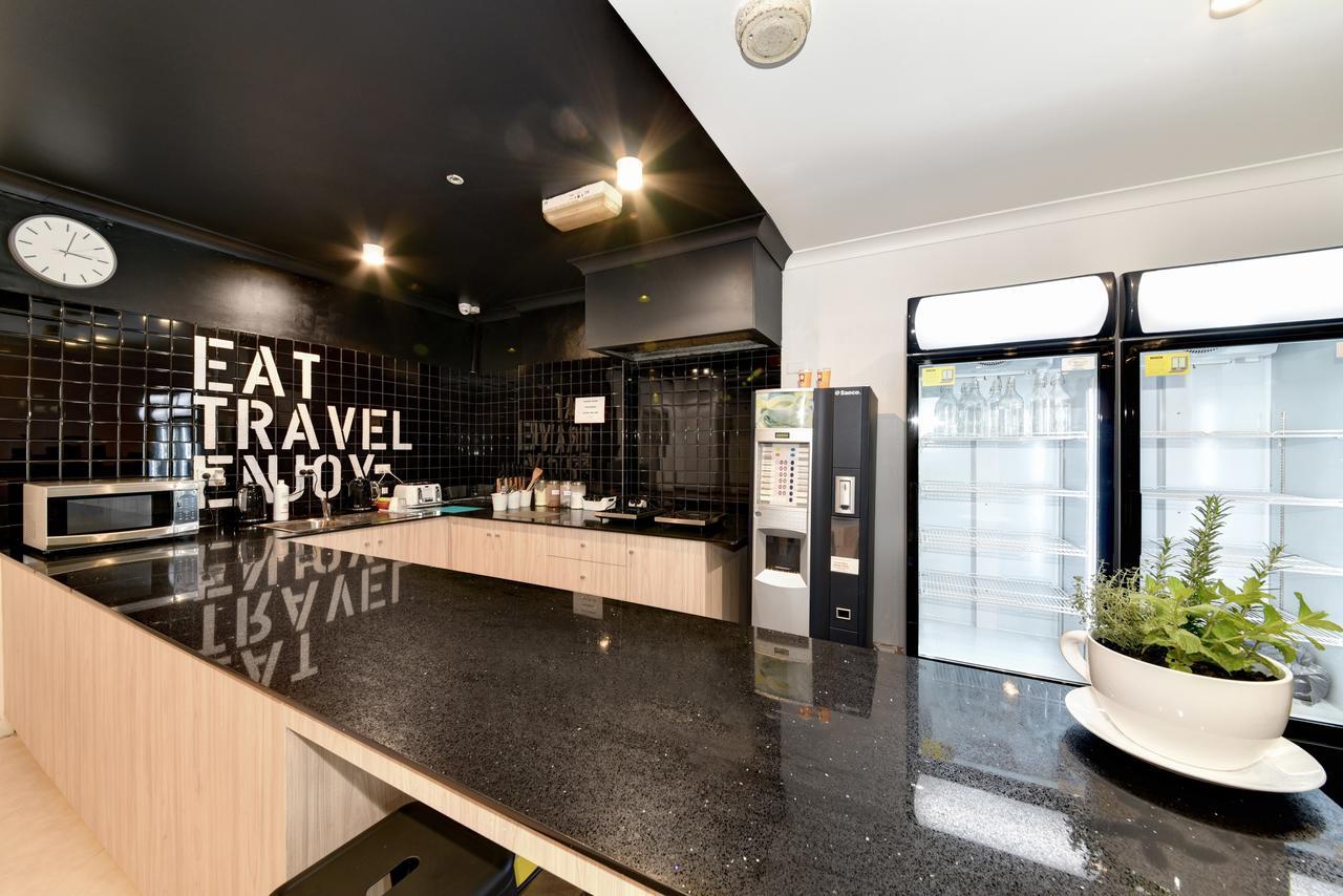 Space Q Capsule Hotel Sydney Kültér fotó